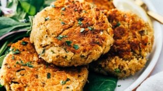 Easy Crowd Pleaser Tuna Cakes