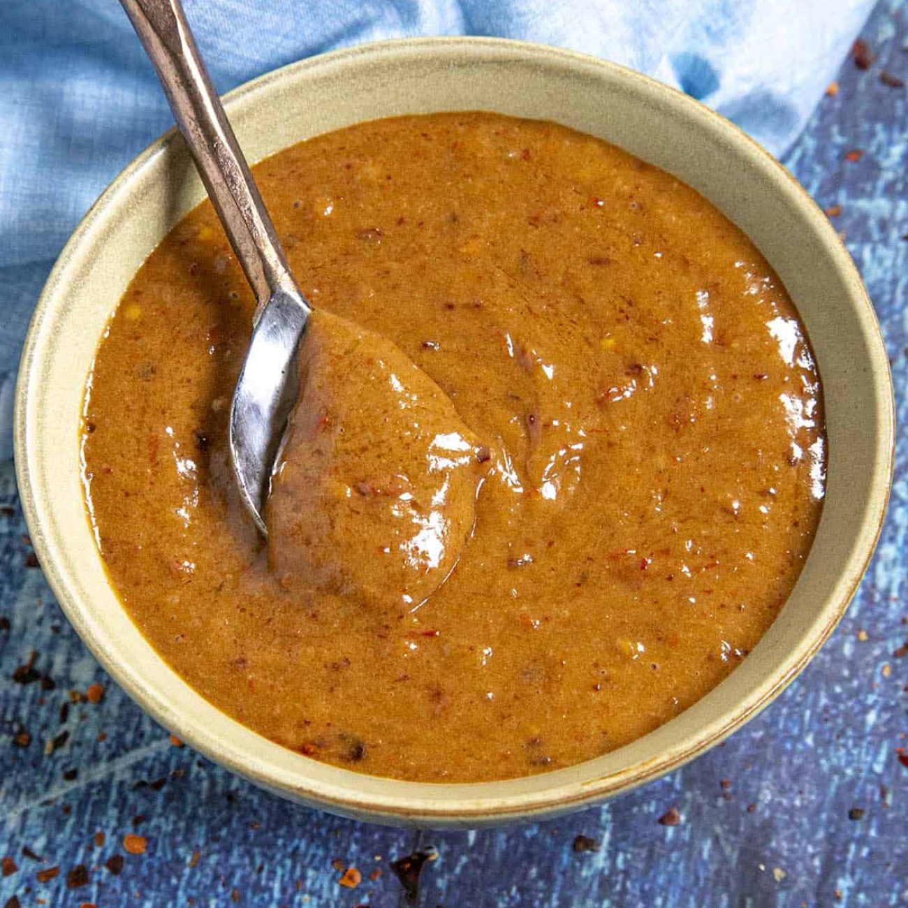 Easy Homemade Spicy Peanut Sauce Recipe