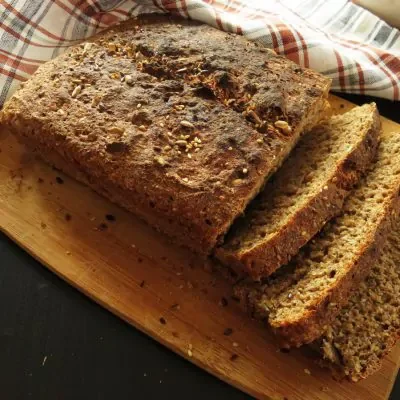 Easy No-Yeast Whole Wheat Bread Recipe