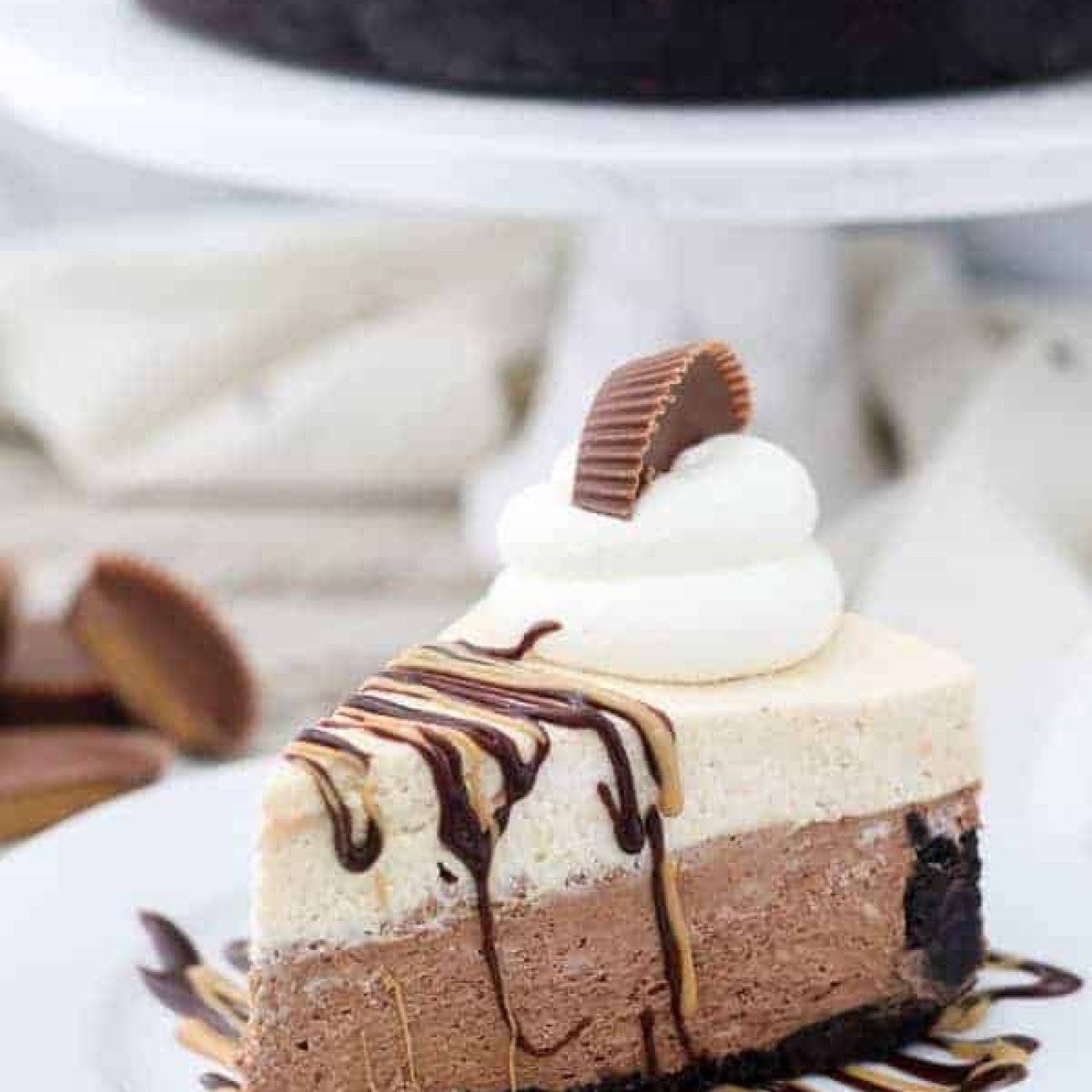 Easy Peanut Butter Mousse Pie With Chocolate