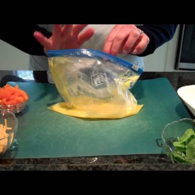 Easy Ziploc Bag Omelets - Perfect Every Time!
