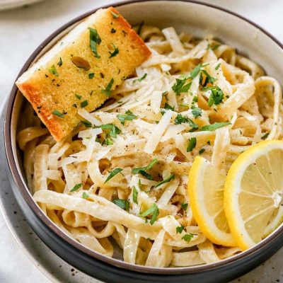 Fettuccine Alfredo