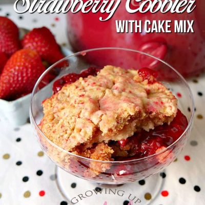 Fresh Strawberry Cobbler Cake