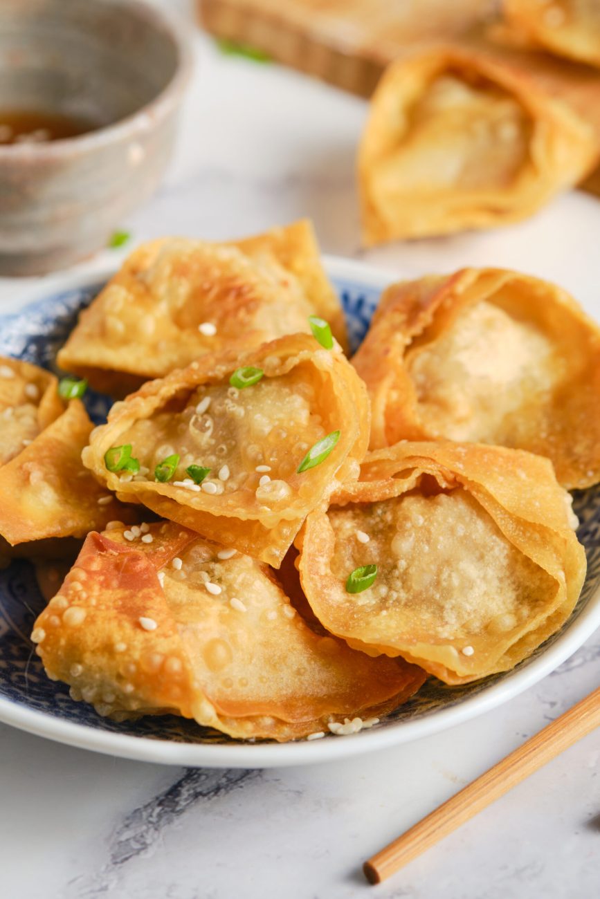 Fried Won Tons With Hot Chili Sauce
