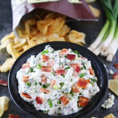 Garlic Bacon Blue Cheese Dip: A Warm, Savory Crowd-Pleaser