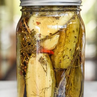 Garlic &Amp; Dill Pickled Cucumbers