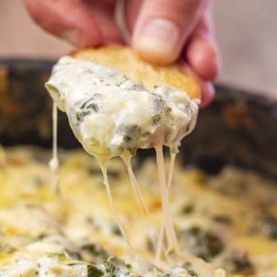 Garlic, Garlic, Garlic...Spinach Dip! Mmm..