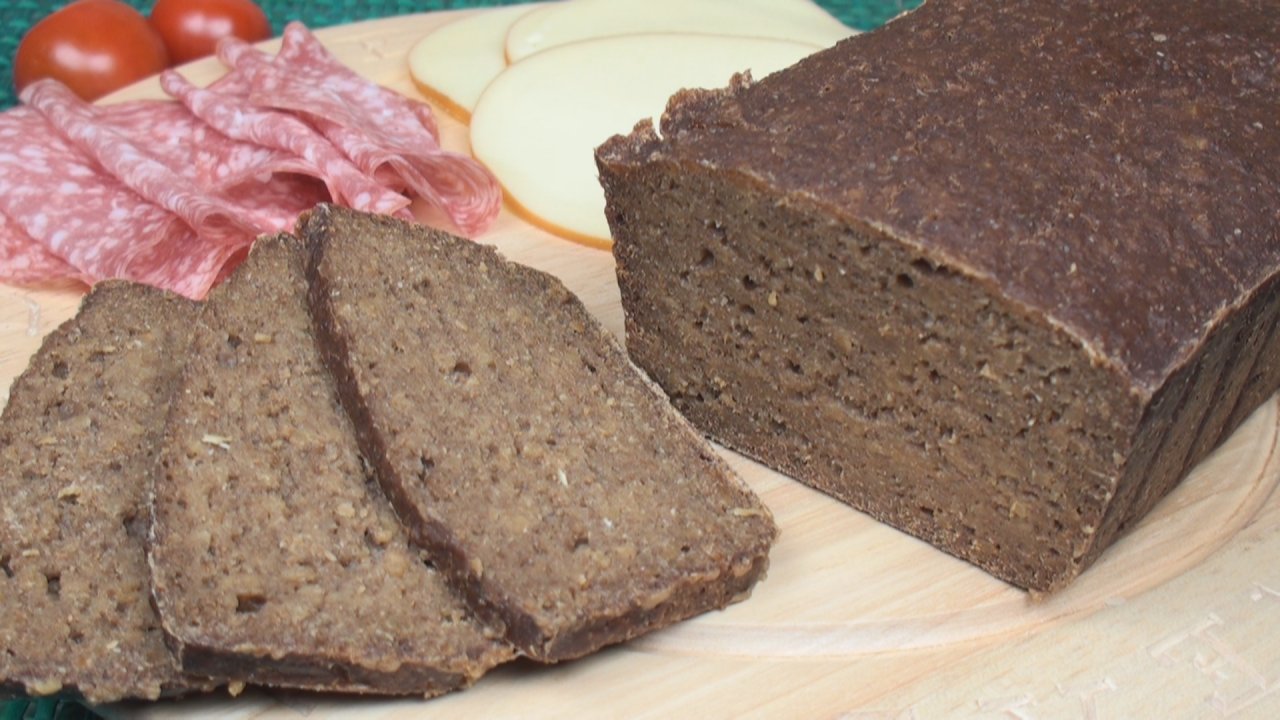 German Dark Rye Bread