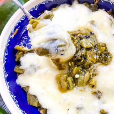 Green Chilies Queso