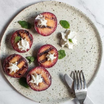 Grilled Fruit Salad With Cinnamon Cream