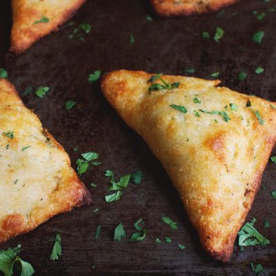 Healthy Vegetarian Samosas