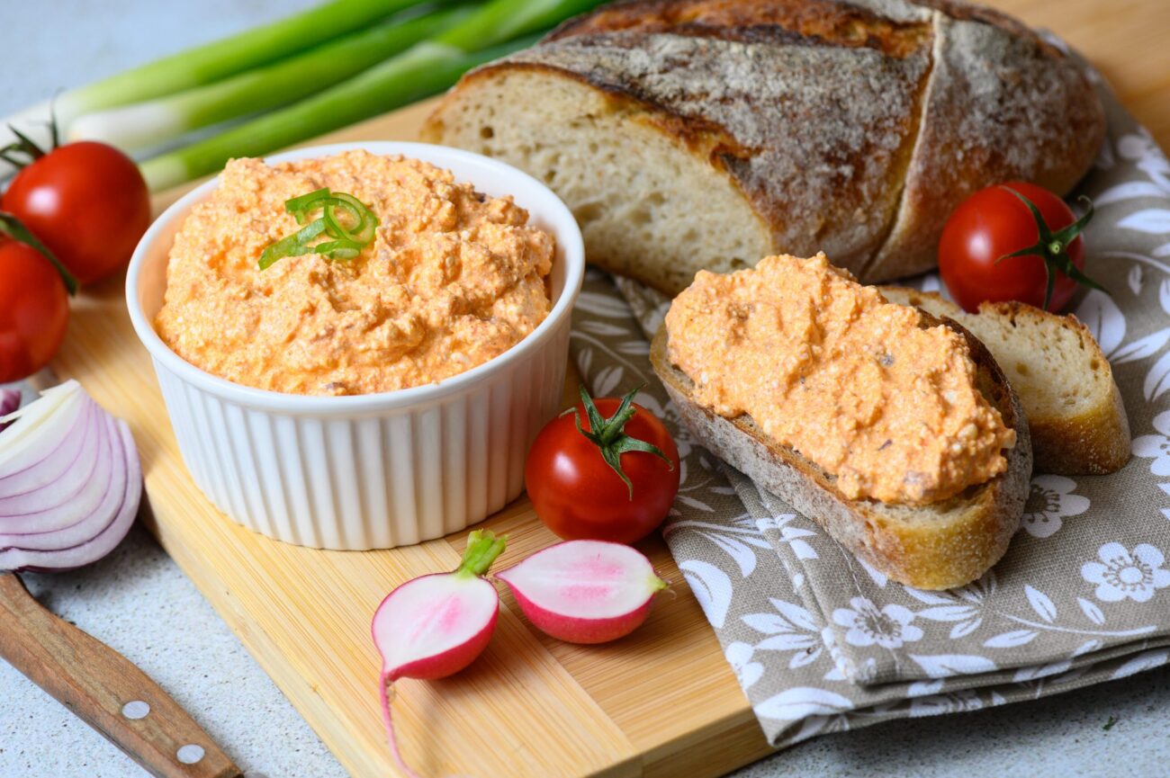 Hungarian Cheese Spread