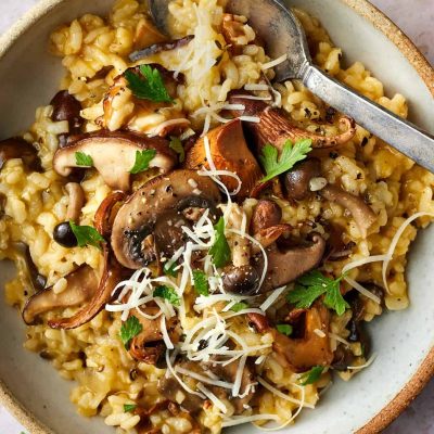 Lemon-Infused Spinach And Mushroom Rice Pilaf Recipe