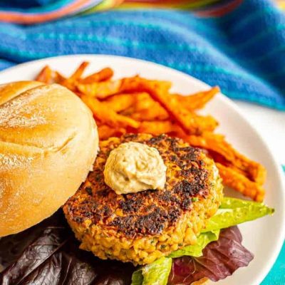 Lentil &Amp; Chickpea Burgers W/ Coriander