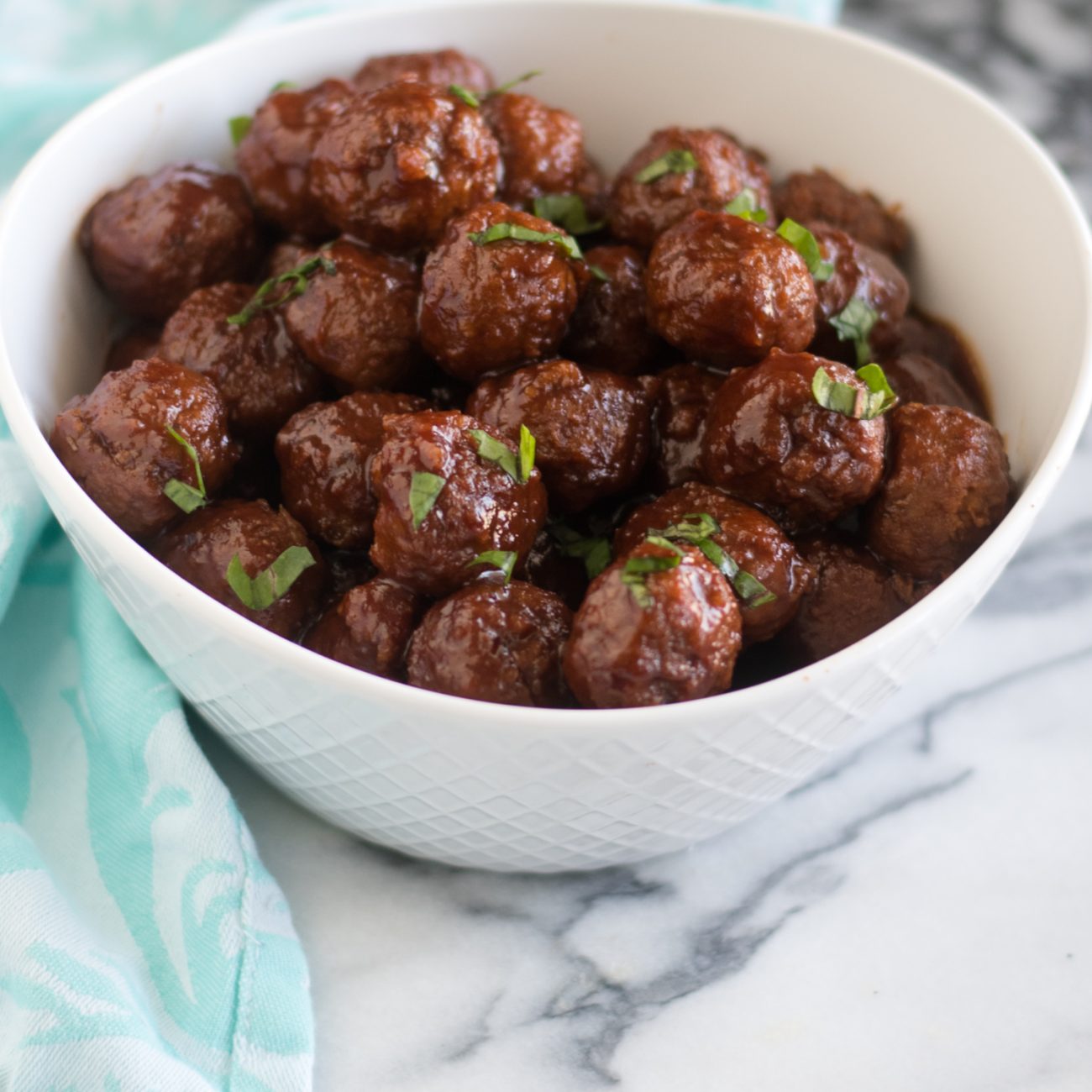 Meatballs With Chili Grape Sauce
