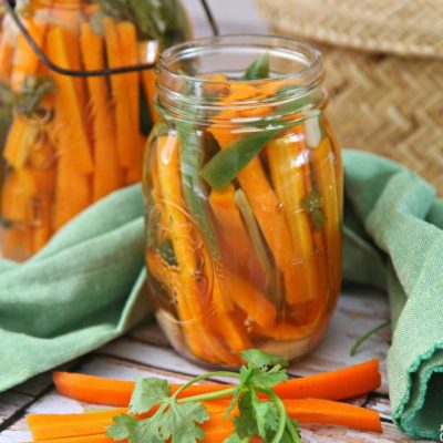 Mexican Style Hot Pickled Carrots