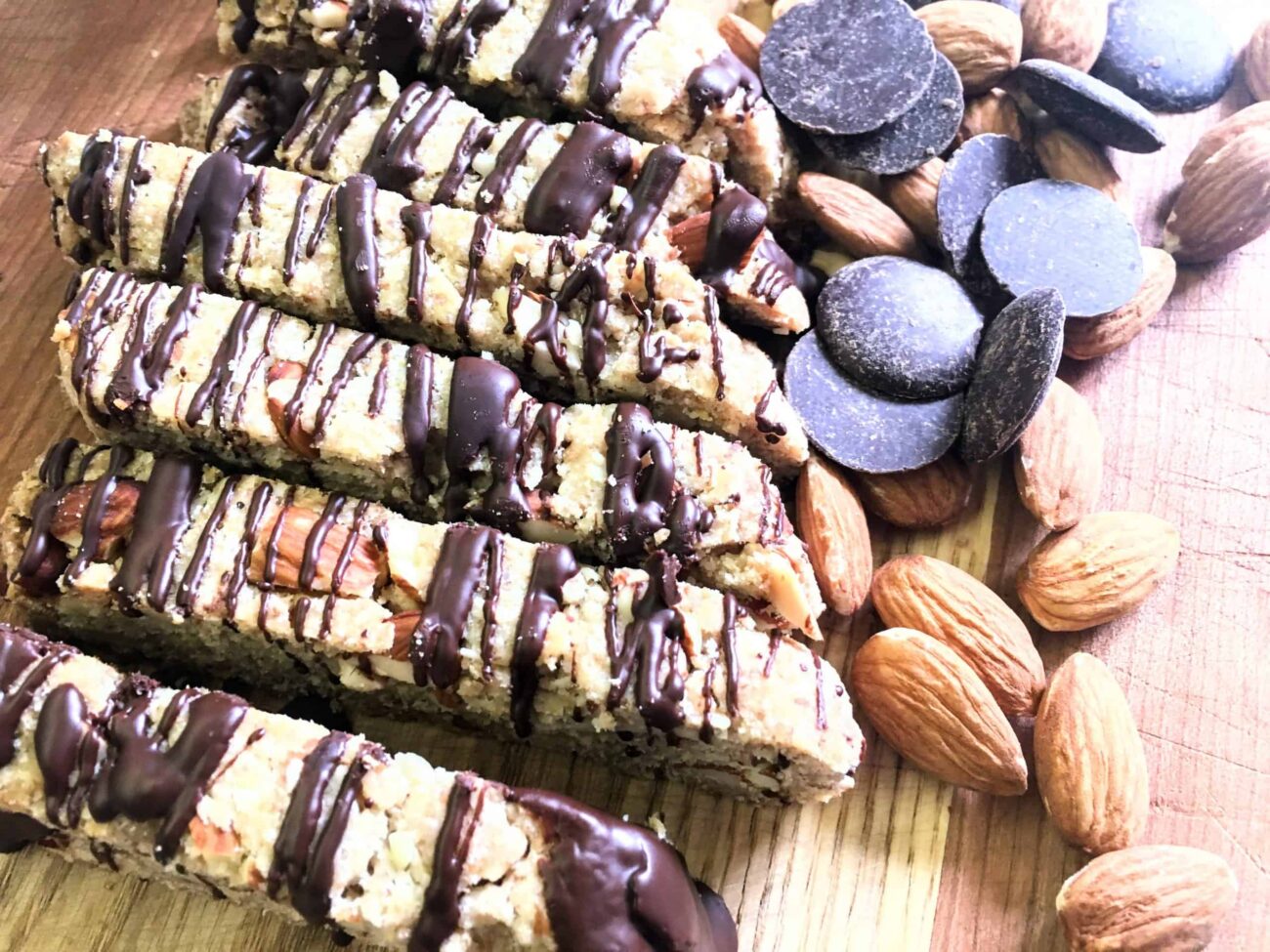 Mocha Almond Biscotti With Chocolate