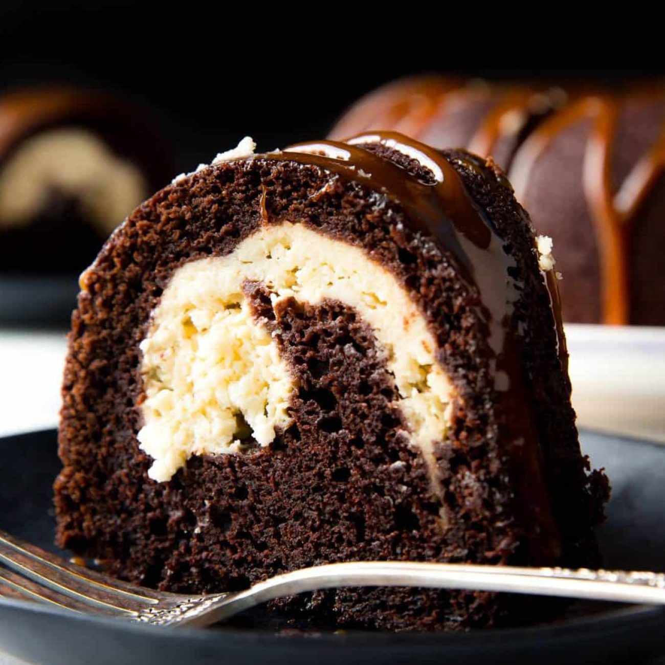 Moist Pumpkin Bundt Cake with Sour Cream Infusion