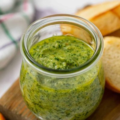 Moms Pesto