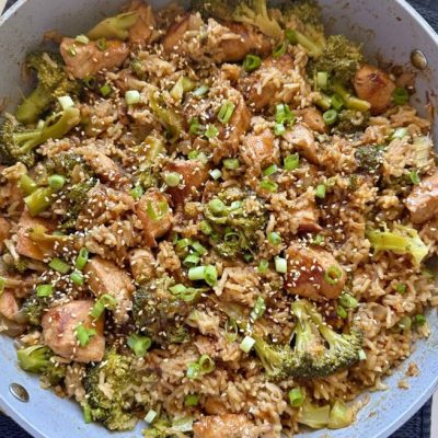 One Skillet Rice, Broccoli &Amp; Chicken Dinner
