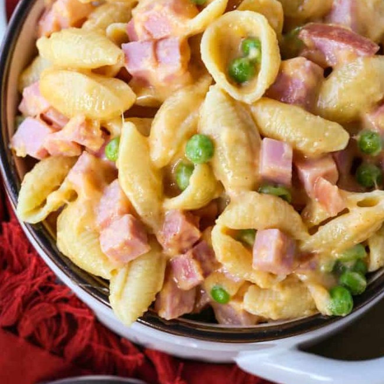 Pasta Shells With Peas And Ham