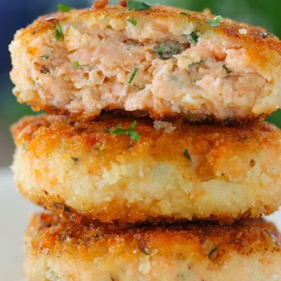 Pats Gourmet Salmon Cakes