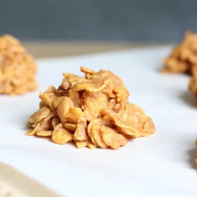 Peanut Butter/Corn Flakes Cookies