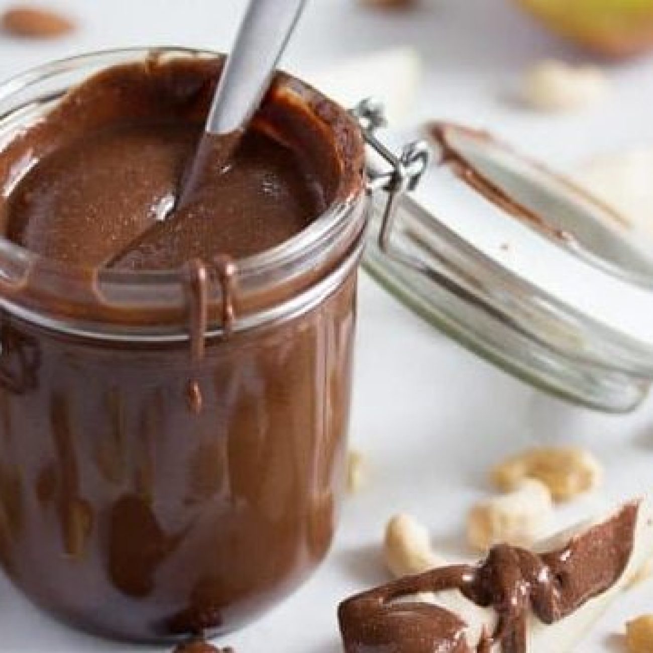 Peanutty Chocolate Spread On