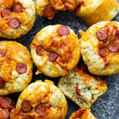 Pepperoni Pizza Muffins