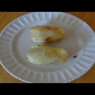 Potato Stuffed With Egg Nafaqo