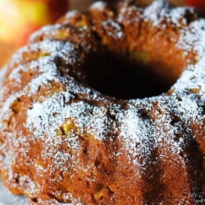 Pumpkin Raisin Spice Bundt Cake