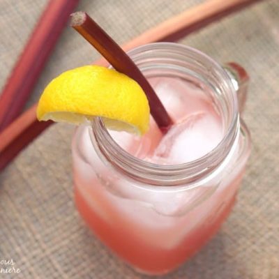 Refreshing Lemonade with a Sweet and Salty Twist