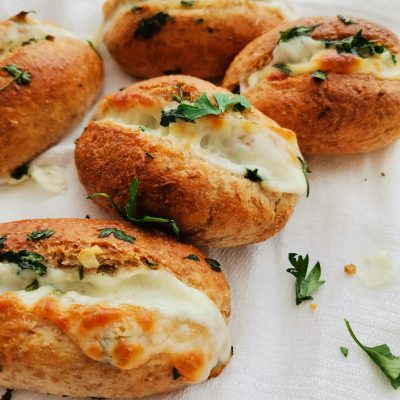 Roasted Garlic And Three Cheese Spread