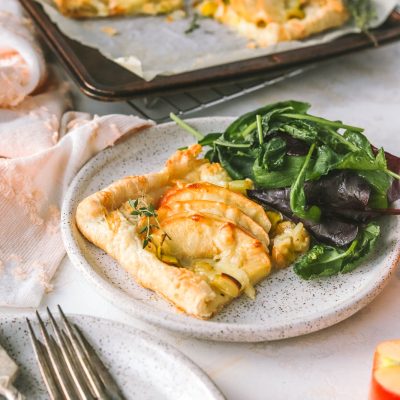 Savory Cheddar Cheese And Fresh Tomato Tart Recipe