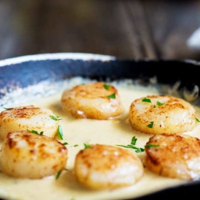 Scallops In Pernod And Cream