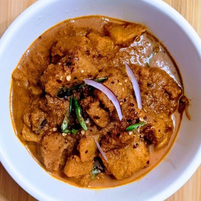 Simple Sri Lankan Pineapple Curry