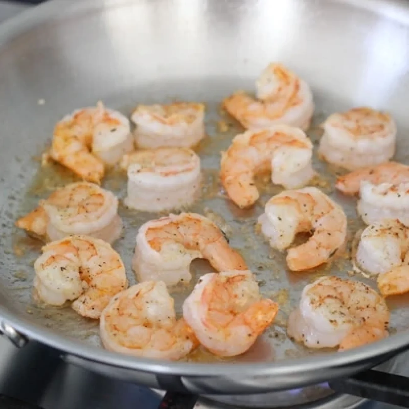 Sizzling Tequila-Infused Shrimp with Sun-Dried Tomato Aioli