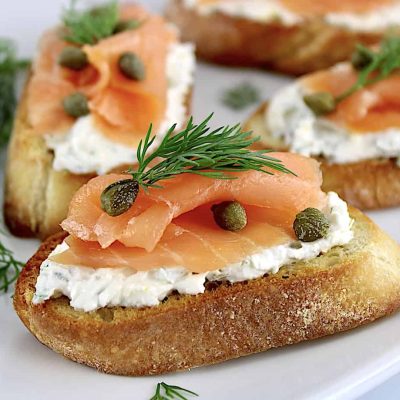 Smoked Salmon And Goat Cheese Toasts