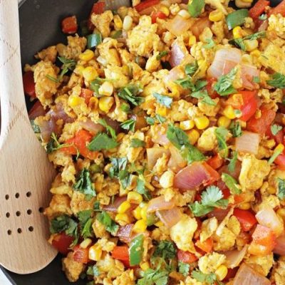 Southwestern Spinach And Corn-Pepper Omelet Recipe