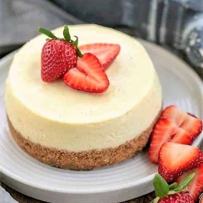 Ultimate Creamy Vanilla Bean Cheesecake Recipe