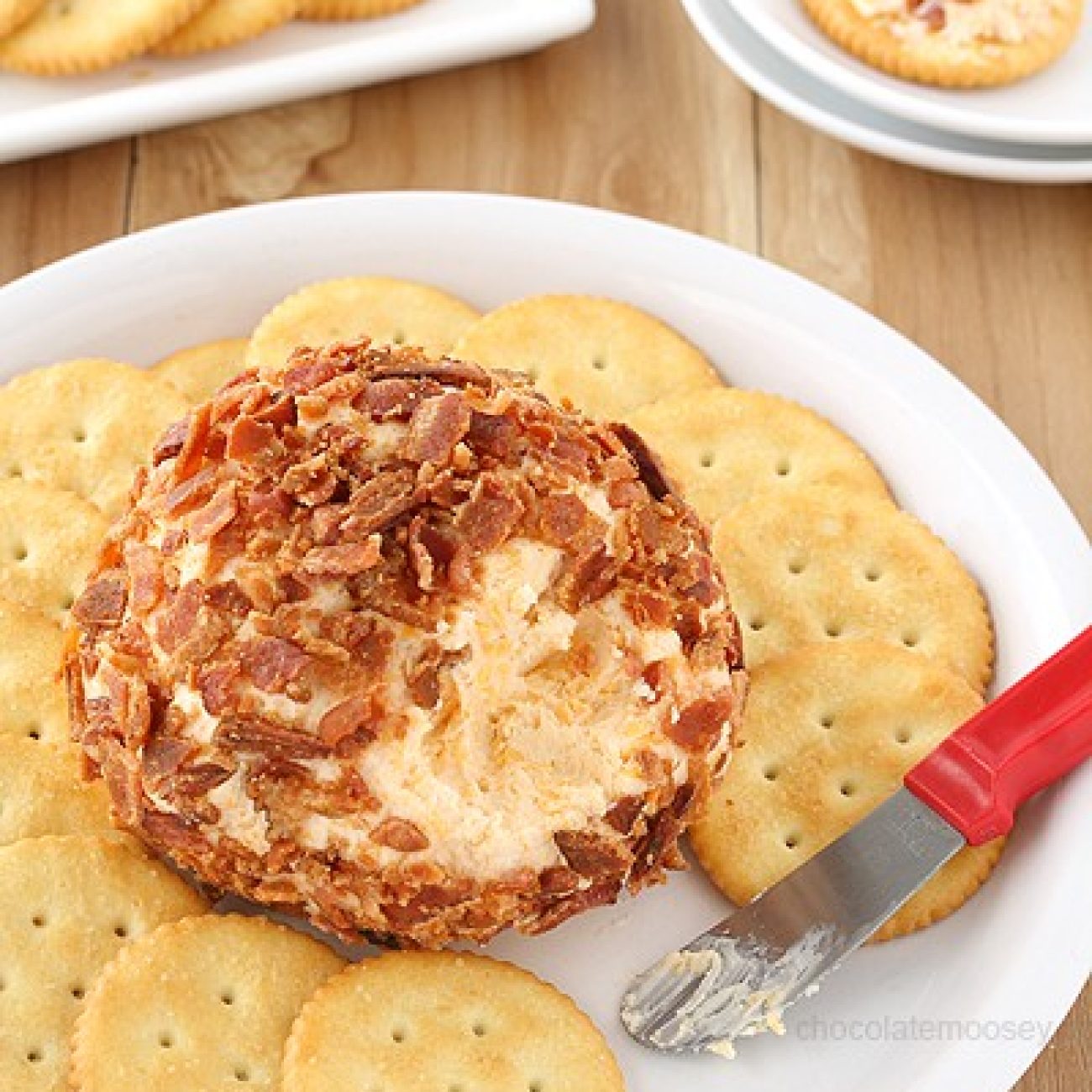 Ultimate Triple-Cheese & Bacon Appetizer Ball